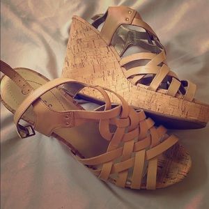 Guess wedges, size 11